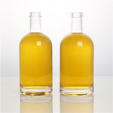 بطری شیشه ای اولسو ودکا 750 میلی لیتری