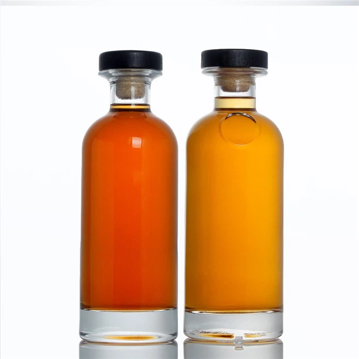 بطری شیشه ای رام با درپوش پیچ